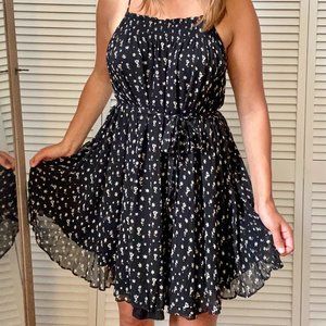 Kimchi Blue UO Floral Backless Swing Dress M